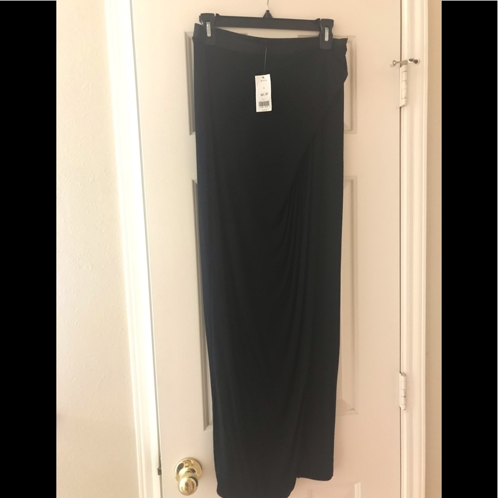 Banana Republic slit skirt NWT